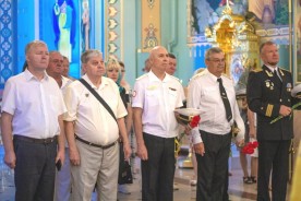 Волгодонск отметил День ВМФ молебном, автопробегом и концертной программой
